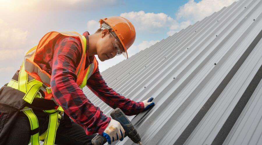 Owens Corning roofing contractor in Chase, KS